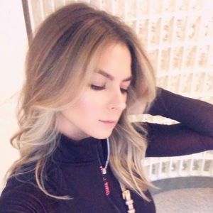 Meet your Posher, Nicole